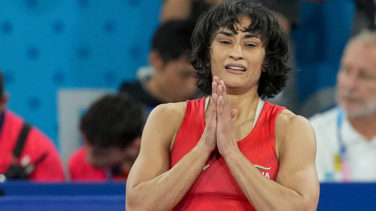 Vinesh Phogat: వినేశ్ ఫొగాట్ అప్పీల్‌పై తీర్పు వాయిదా.. మళ్లీ ఎప్పుడంటే? వెండిపై కొనసాగుతోన్న ఉత్కంఠ