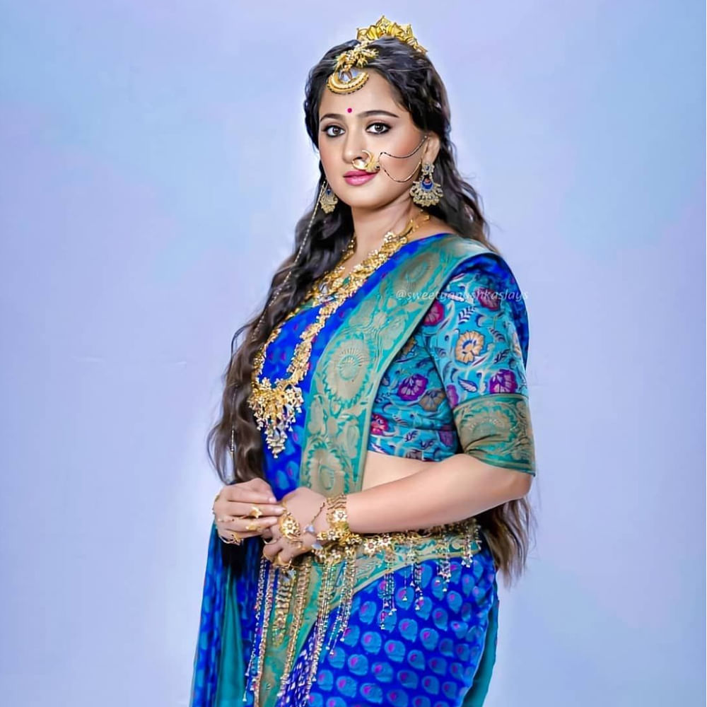 మిస్ శెట్టి మిస్టర్ పొలిశెట్టి తర్వాత అనుష్క అజ్ఞాతవాసంలో ఎందుకున్నారు..? బయటకి ఎందుకు రావట్లేదు..? అసలు ఈమె ఏ సినిమాలో నటిస్తున్నారు..? నటిస్తున్నారా లేదంటే సైలెంట్‌గా రిటైర్ అయిపోయారా..? 