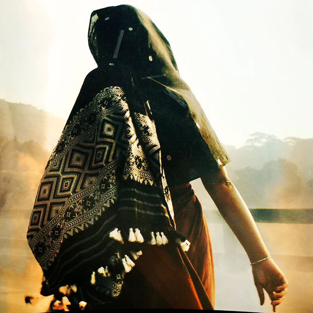 అయితే ఈమె మాత్రం బాహుబలి తర్వాత ఆ రేంజ్‌లో సినిమాలకు సైన్ చేయట్లేదు. మిస్ శెట్టి మిస్టర్ పొలిశెట్టి తర్వాత తెలుగులో క్రిష్‌తో ఘాటీ అనే సినిమా చేస్తున్నారు జేజమ్మ.