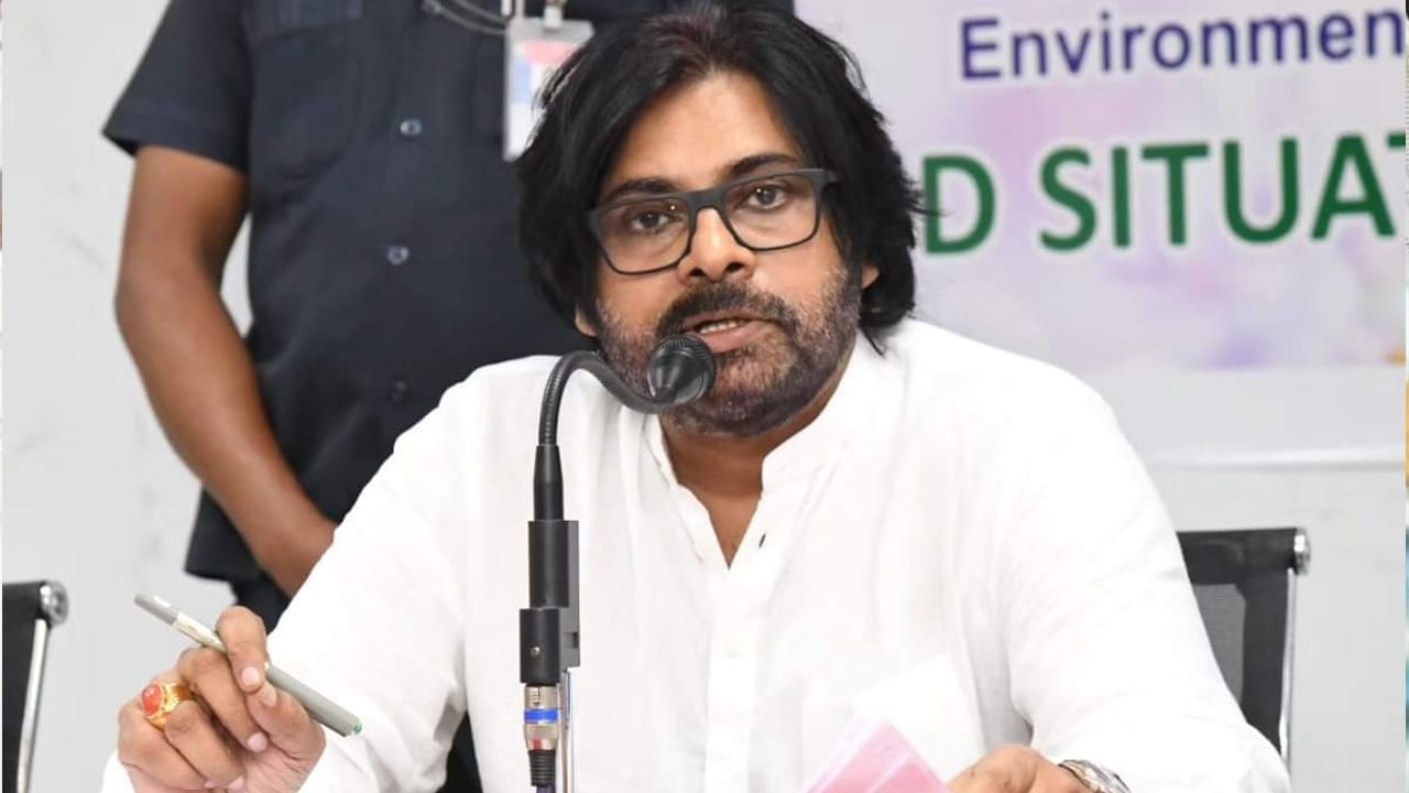 Pawan Kalyan: డిప్యూటీ సీఎం పవన్ కల్యాణ్కు వైరల్ ఫీవర్.. అయినా వరద పరిస్థితిపై వరుసగా సమీక్షలు
