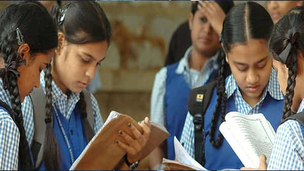 AP 10th Class Public Exams: ఆ విద్యార్ధులకు పదోతరగతి పాత సిలబస్ ప్రకారంగానే పబ్లిక్ పరీక్షలు.. విద్యాశాఖ క్లారిటీ