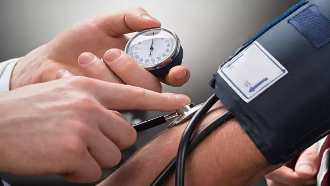 Blood Pressure Control: బీపీని కంట్రోల్ చేసే బెస్ట్ డ్రింక్స్ ఇవే.. డోంట్ మిస్!