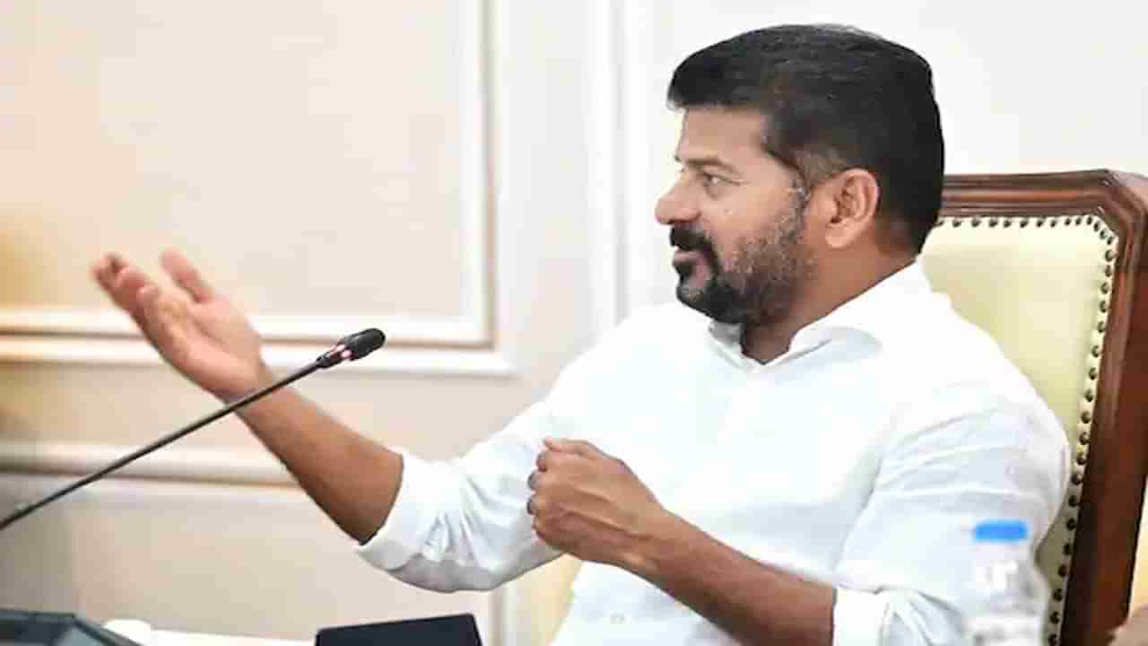 CM Revanth Reddy: ఇందిరమ్మ ఇళ్ల నిర్మాణంపై సీఎం రేవంత్ రెడ్డి సమీక్ష.. దసరా నాటికి క‌మిటీల ఏర్పాటు..!