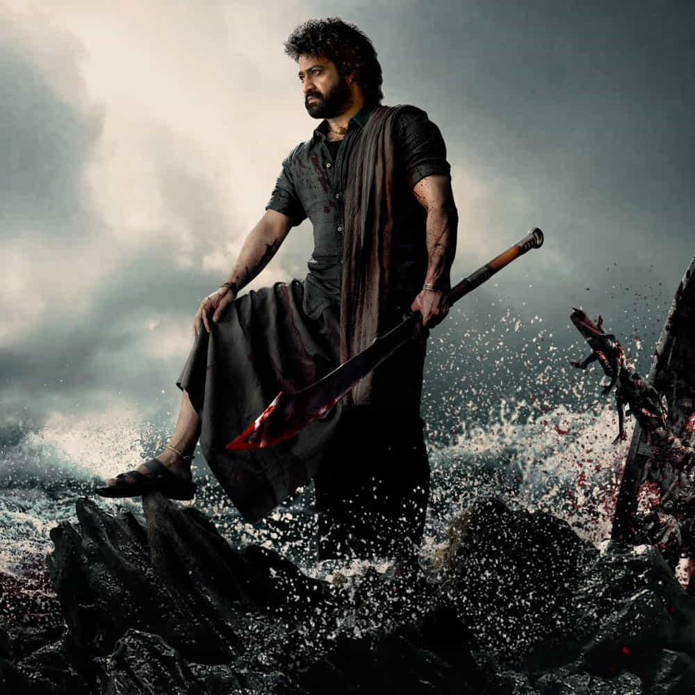 కల్కి తర్వాత మరోసారి బాక్సాఫీస్ పోటెత్తాలంటే.. దేవర లాంటి సినిమా రావాల్సిందే. ట్రైలర్కు కాస్త నెగిటివ్ రెస్పాన్స్ వస్తున్నా.. అది కూడా ఒకందుకు మంచిదే అంటున్నారు మేకర్స్.