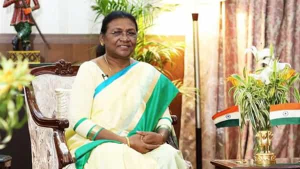 President Tour: హైదరాబాద్లో రాష్ట్రపతి ద్రౌపది ముర్ము పర్యటన.. ఏర్పాట్లపై సీఎస్ సమీక్ష