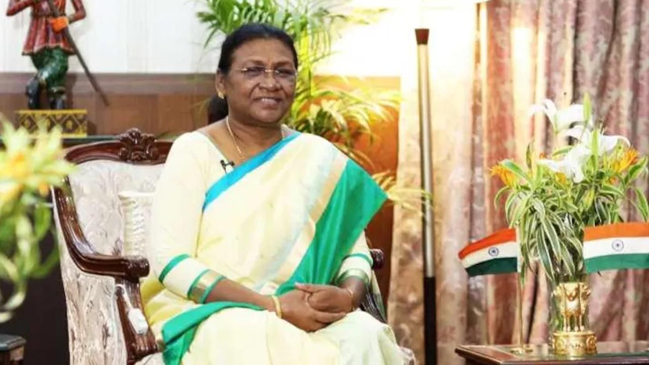 President Tour: హైదరాబాద్లో రాష్ట్రపతి ద్రౌపది ముర్ము పర్యటన.. ఏర్పాట్లపై సీఎస్ సమీక్ష
