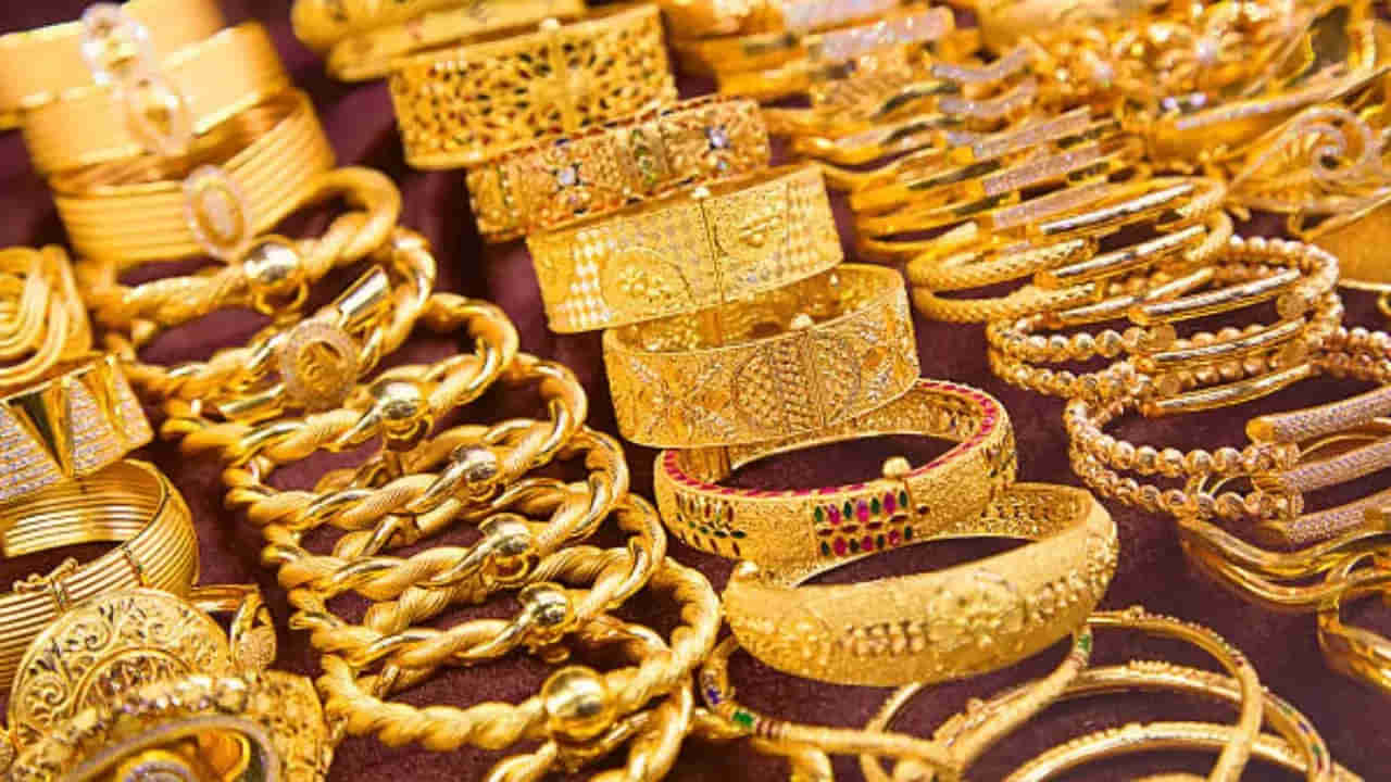 Gold price: అంతర్జాతీయంగా పసిడి కాంతులు.. బంగారం దూకుడు తగ్గేదేలే…!