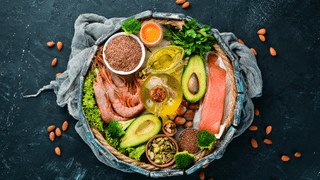 Kitchen Hacks: పచ్చిమిర్చిని ఇలా స్టోర్ చేస్తే నెలరోజుల వరకూ ఫ్రెష్‌గా ఉంటాయి..