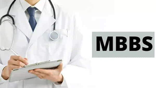 MBBS Admissions: తెలంగాణలో ఎంబీబీఎస్ కౌన్సెలింగ్ ప్రక్రియ మరింత ఆలస్యం.. విద్యార్ధుల్లో గందరగోళం!