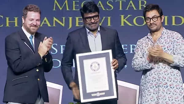 Megastar Chiranjeevi: చికెన్ గున్యాతో బాధపడుతోన్న చిరంజీవి.. బాడీ పెయిన్స్ భరిస్తూనే గిన్నిస్ ఈవెంట్కు..