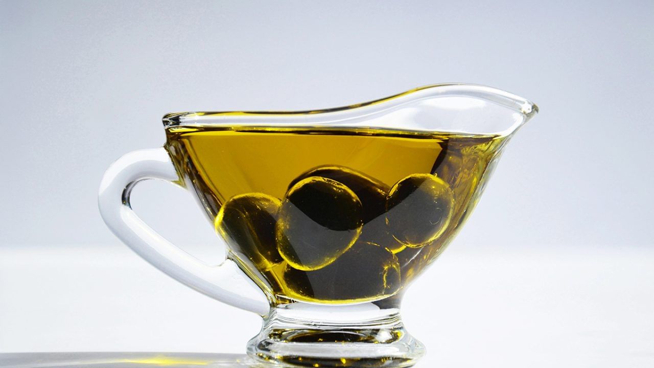 Olive Oil Uses ఆలివ్ చేసే అద్భుతాలు అన్నీ ఇన్నీ కావు.. చాలా లాభాలు