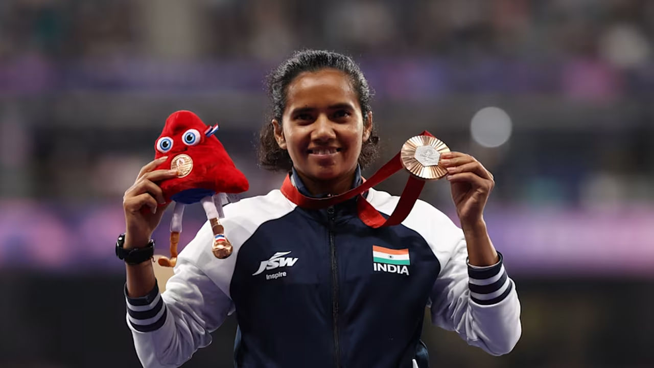 Paralympics 2024: పారాలింపిక్స్లో చరిత్ర సృష్టించిన పాలు అమ్మే వ్యక్తీ కూతురు.. పెళ్లి జరగదు అన్నవారి నోట ప్రశంసల వర్షం