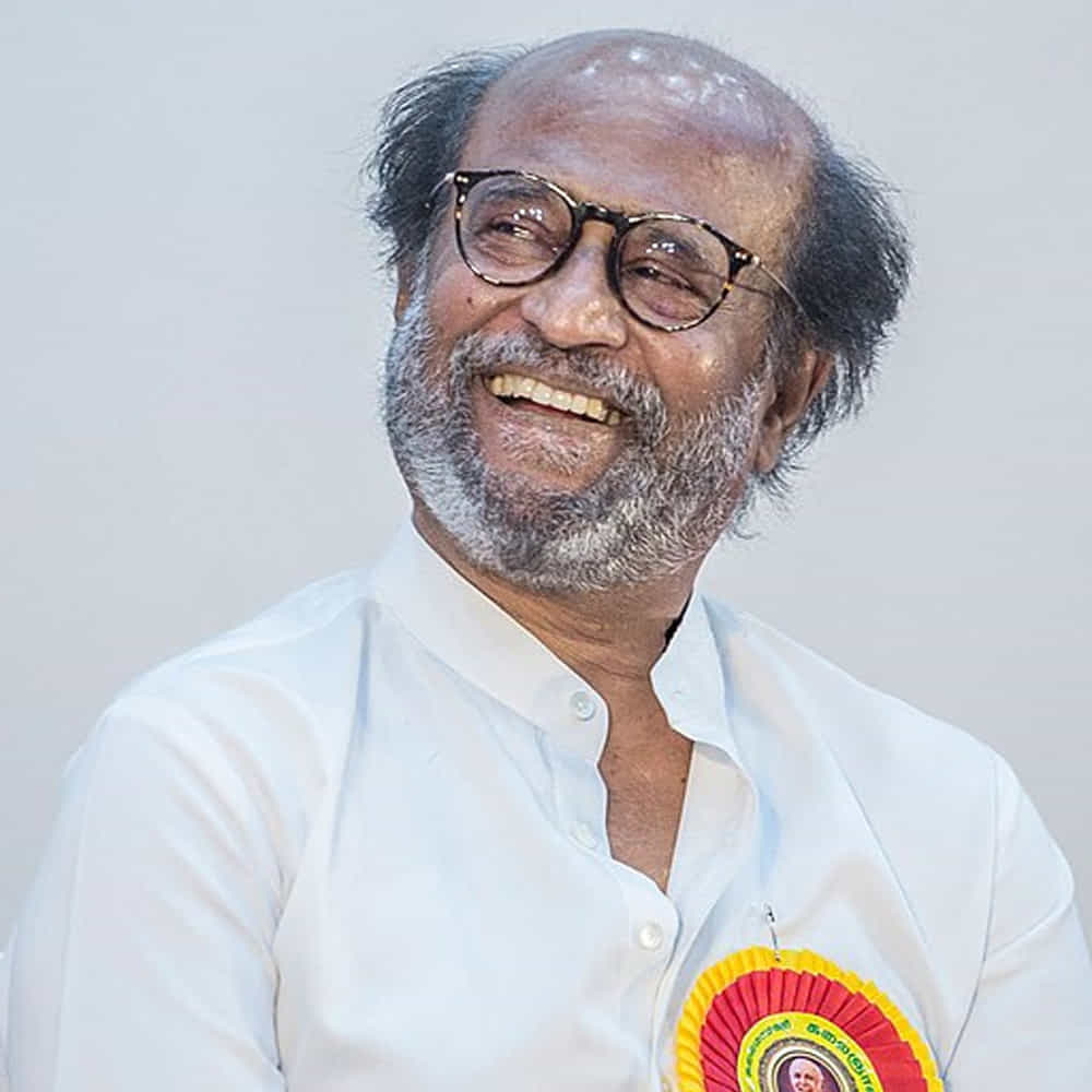 ఈ ఫెయిల్యూర్పైనే KS రవికుమార్ కామెంట్ చేసారిప్పుడు. లింగా ఫ్లాప్కు రజినీ కారణమంటూ చెప్పుకొచ్చారు. ఎడిటింగ్లోనూ రజినీ జోక్యం చేసుకున్నారని తెలిపారు. 2014, డిసెంబర్ 12న రజినీ పుట్టినరోజు గిఫ్ట్గా వచ్చిన లింగాపై విమర్శలు చాలా వచ్చాయి.