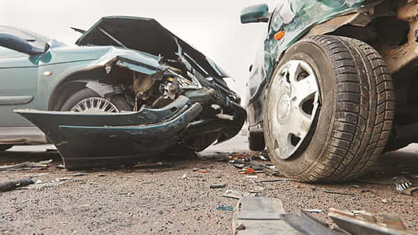 Road Accident: అనంతపురం జిల్లాలో ఘోర రోడ్డు ప్రమాదం.. కారును ఢీకొట్టిన లారీ! నలుగురు స్పాట్ డెడ్