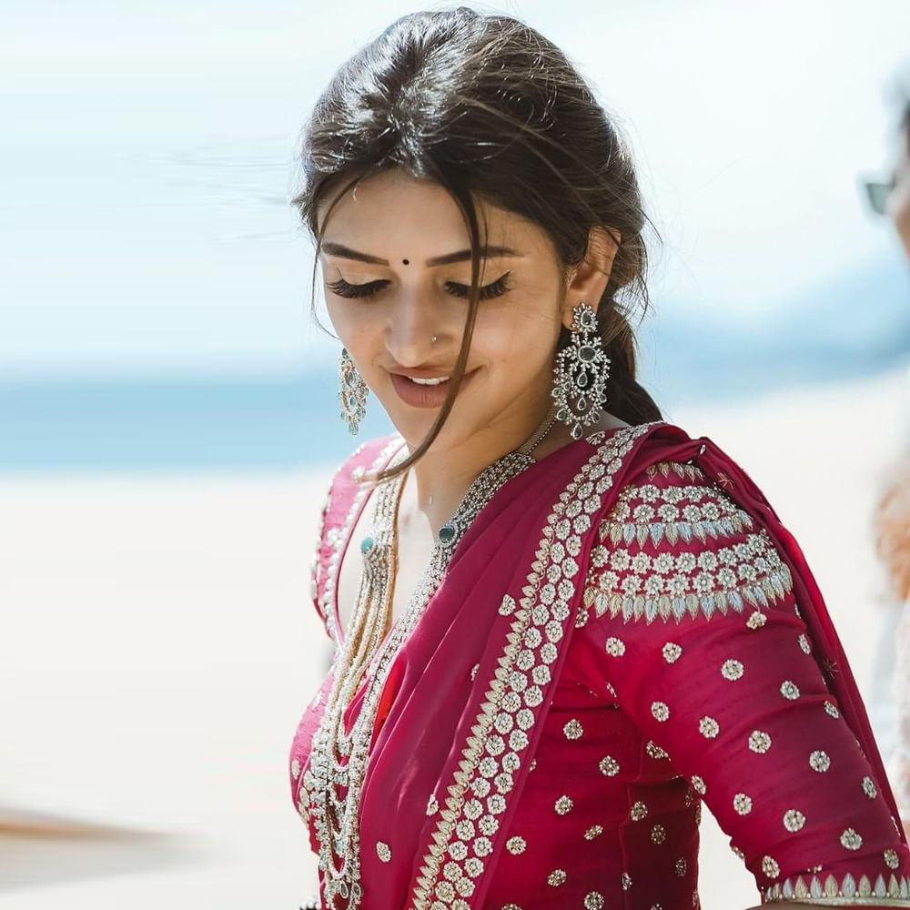 తన సహ నటీమణుల్లో ఎవరైనా బాగా నటిస్తే వాళ్లను మెచ్చుకోవడంలో తానెప్పుడూ ముందే ఉంటానన్నది శ్రీలీల స్టేట్‌మెంట్‌.