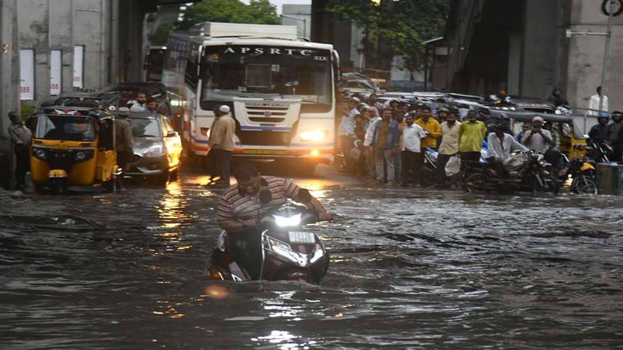 Hyderabad: హైదరాబాదులో వర్షం కురిసినా.. గంటలపాటు ట్రాఫిక్ స్తంభించకుండా ప్రణాళిక