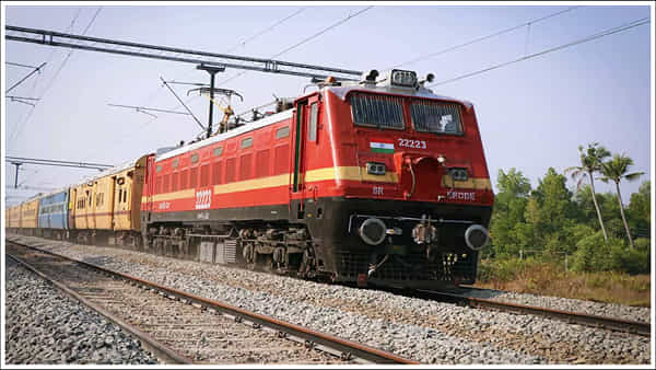 Train Mileage: రైళ్ల మైలేజీ ఎంతో తెలుసా? ఏ ట్రైన్ ఎంత ఇస్తుంది?