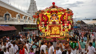 Sabarimala: శబరిమలకు పోటెత్తిన అయ్యప్ప భక్తులు.. ఆలయ దర్శన వేళలు పొడగింపు