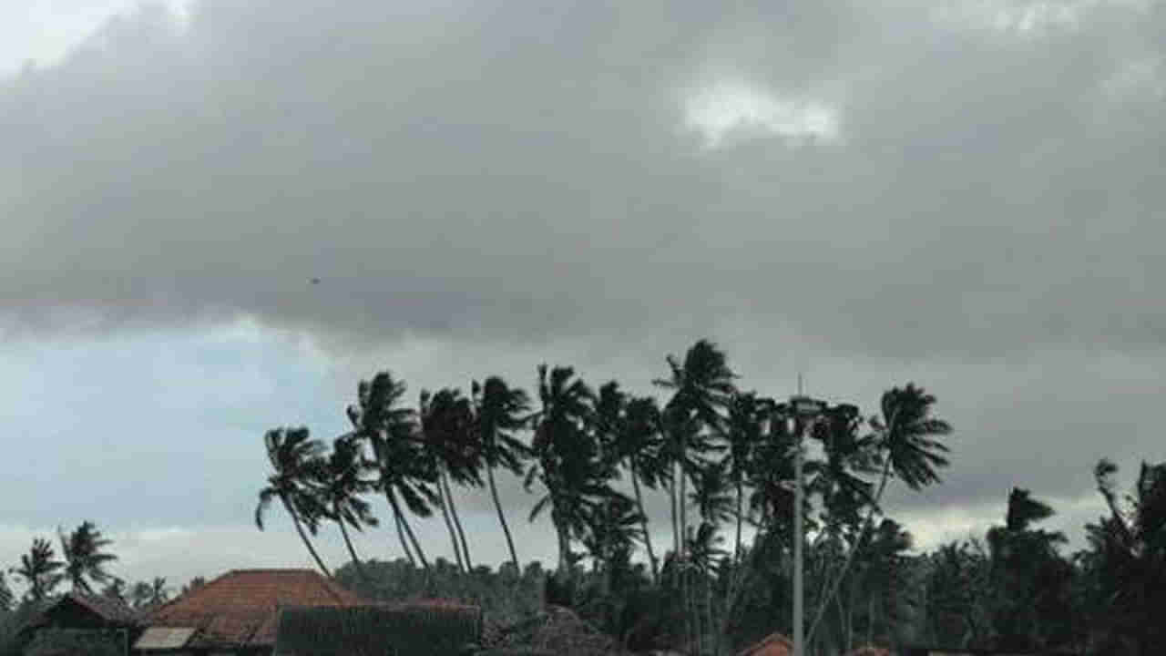 AP Weather: బంగాళాఖాతంలో మరో అల్పపీడనం రిపోర్ట్.. ఇదిగో ఈ ప్రాంతాల్లో వర్షాలు