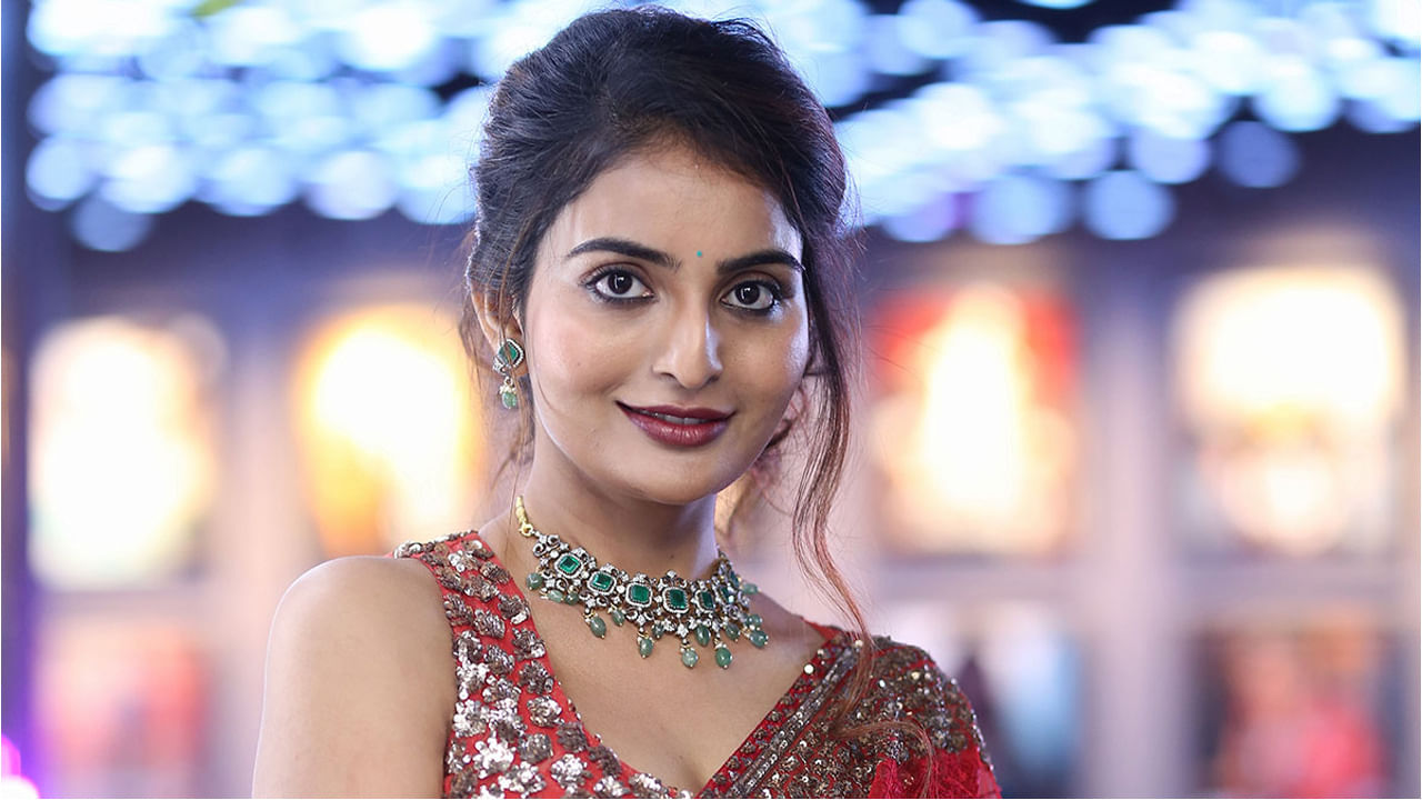 Ananya Nagalla సినిమాకు ముందే కమిట్మెంట్ ఇస్తారా..? రిపోర్టర్ ప్రశ్నకు అనన్య కౌంటర్.. Telugu