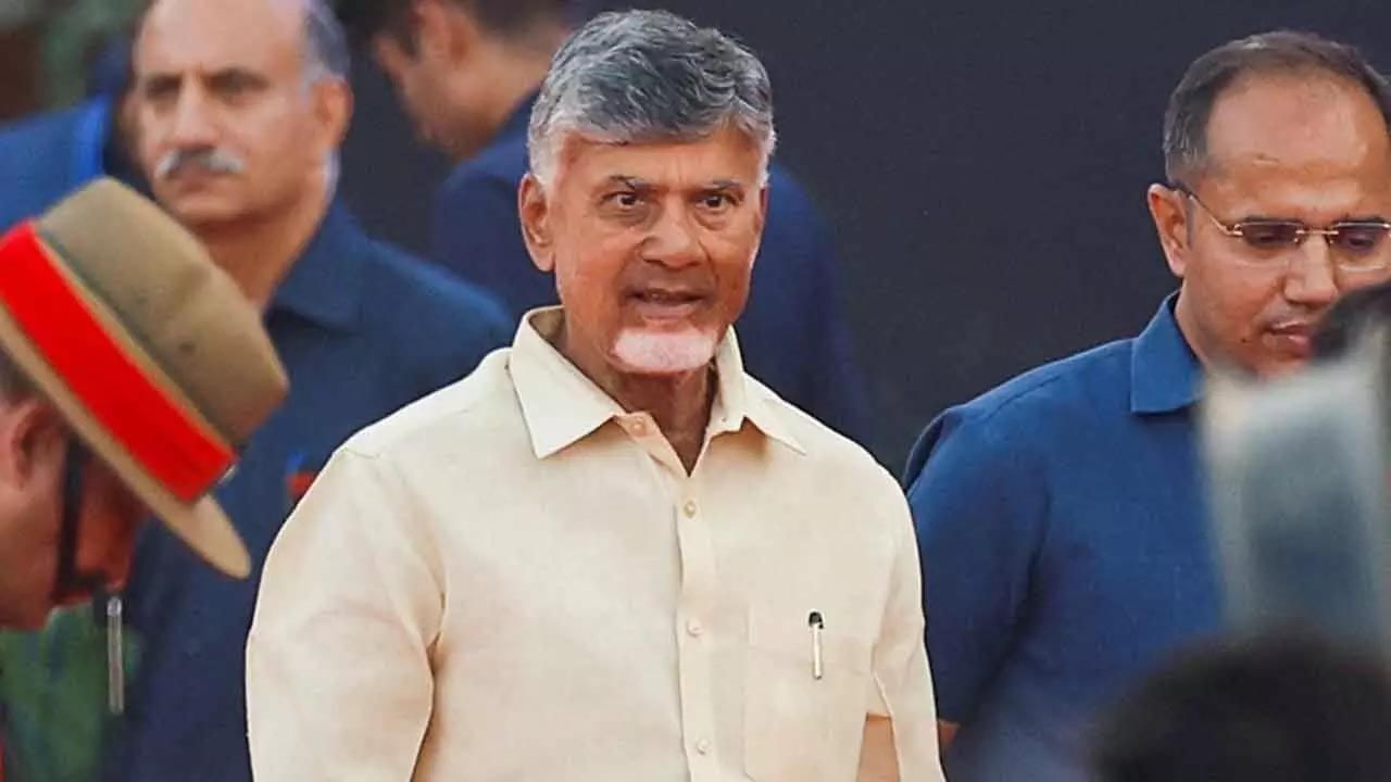 Chandrababu: భవిష్యత్తులో పెను ప్రమాదం తప్పదంటున్న సీఎం చంద్రబాబు.. ఇంతకీ ఏంటా డేంజర్‌?