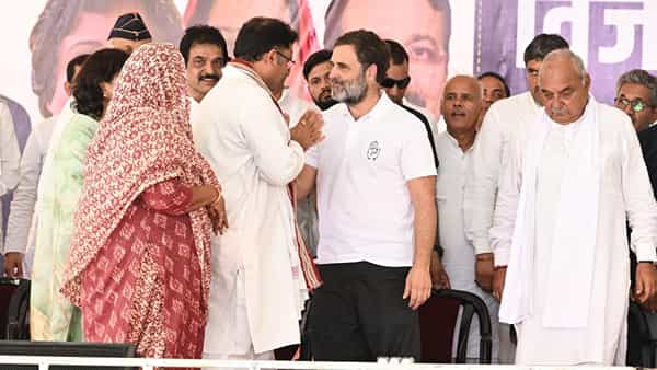 Haryana Election: గంట క్రితం బీజేపీ ర్యాలీలో.. కట్ చేస్తే, రాహుల్ సమక్షంలో కాంగ్రెస్లో చేరిక..!