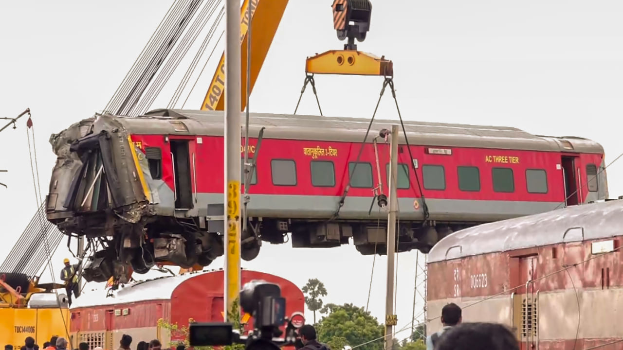 Bagmati Express: రైలు ప్రమాదం వెనుక కుట్ర..? రంగంలోకి NIA అధికారులు..!