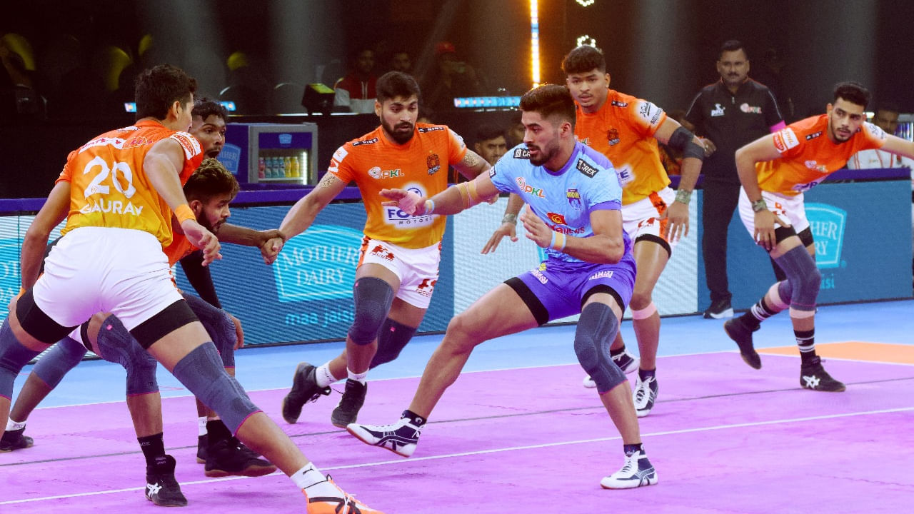 Pro Kabaddi: ఆఖరు రైడ్ వరకు నరాలుతెగే ఉత్కంఠ.. బెంగాల్‌, పుణెరి పోరు టై