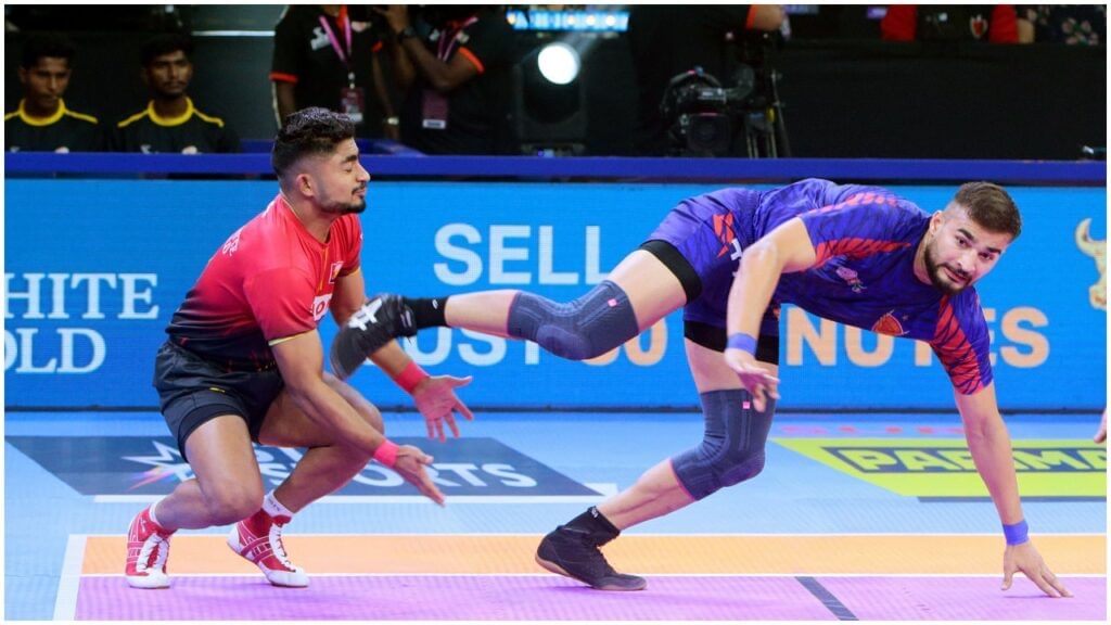 Bengaluru Bulls Beats Dabang Delhi3