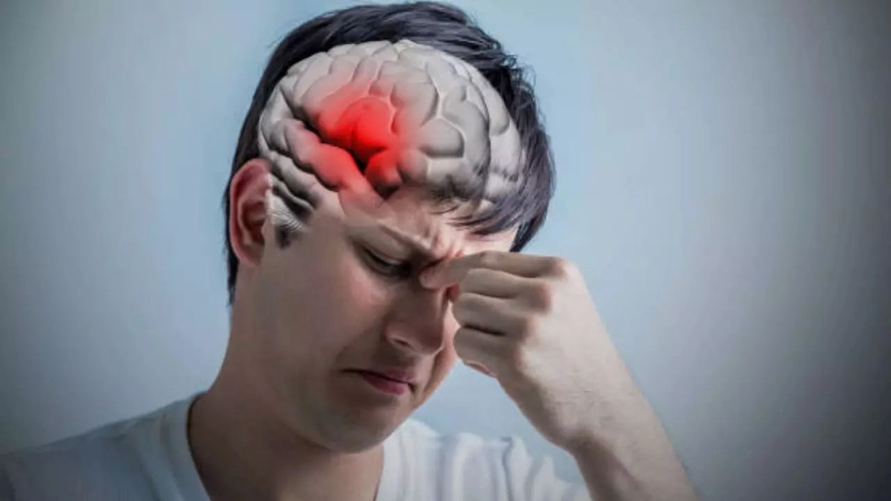 Brain Stroke: యువతను భయపెడుతున్న బ్రెయిన్ స్ట్రోక్.. నివారణ మన చేతుల్లోనే..! ఏం చేయాలంటే