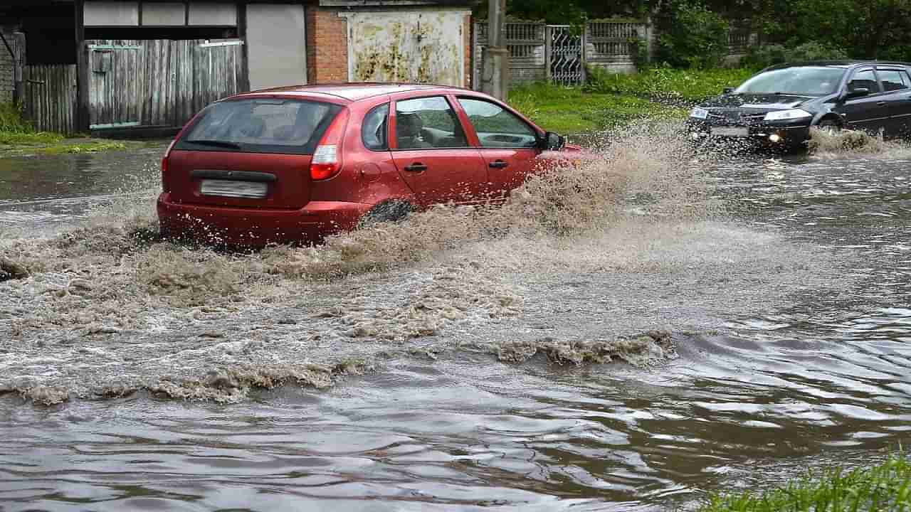 Car Safety Tips: ఇలా చేయండి.. వరదలొచ్చినా మీ కారు సేఫ్‌గా ఉంటుంది.. బెస్ట్ టిప్స్..