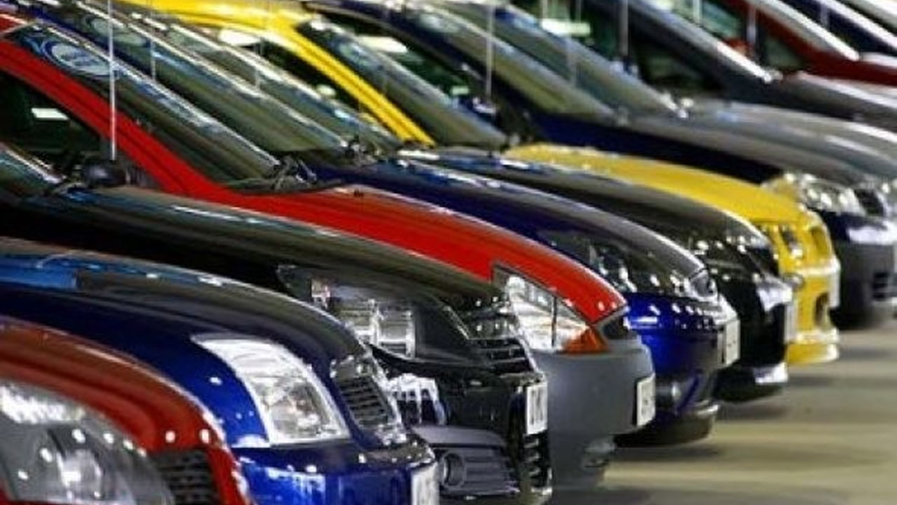 Second Hand Cars: సెకండ్ హ్యాండ్ కార్లకు పెరుగుతున్న డిమాండ్.. ఈ బ్రాండ్లు ముందంజలో..