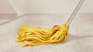 Mehndi Designs: అట్ల తద్ది కోసం చేతులకు మెహందీ పెట్టుకోవాలనుకుంటున్నారా.. ఈ సింపుల్ డిజైన్స్ ట్రై చేయండి..