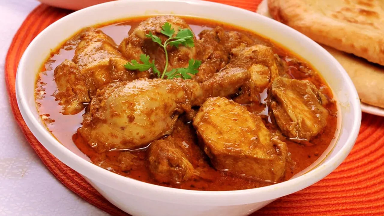 Chicken:: చికెన్ తిన్న తర్వాత ఇవీ తాగుతున్నారా? హెల్త్కు చాలా డేంజర్..