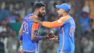 Axar Patel: తండ్రి కాబోతున్న టీమిండియా స్టార్ క్రికెటర్.. గ్రాండ్‌గా భార్య సీమంతం.. ఫొటోస్ ఇదిగో