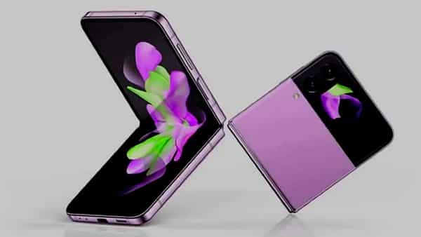 Flip Phone: మార్కెట్లో మరో మడత ఫోన్.. వెరైటీని కోరుకునే వారి కోసం..