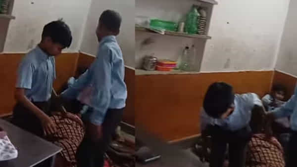 Viral News: క్లాస్ రూమ్లో పిల్లల ముందే..ఈమె ఏం టీచర్ రా బాబు..!