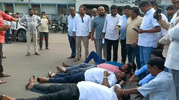 AP News: టీడీపీ–జనసేనలో దీపావళి ‘చిచ్చు’..హైకమాండ్ సీరియస్