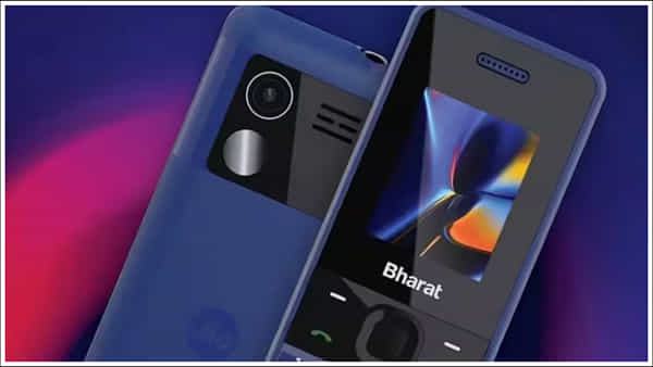 JioBharat 4G: జియో దీపావళి ధమాకా ఆఫర్.. రూ.699కే 4జీ మొబైల్.. రూ.123కే డేటా, అపరిమిత కాల్స్!