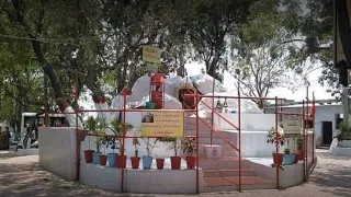 Mahammai Devi: చుట్టూ నీరు.. ప్రకృతి రమణీయత.. రారమ్మని పిలిచే.. మహిమాన్విత మహమ్మయి‌దేవి ఆలయం..!