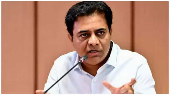 KTR: నాంపల్లి కోర్టుకు చేరుకున్న కేటీఆర్.. పరువునష్టం దావాపై కోర్టులో స్టేట్మెంట్ KTR: నాంపల్లి కోర్టుకు చేరుకున్న కేటీఆర్.. పరువునష్టం దావాపై కోర్టులో స్టేట్మెంట్
