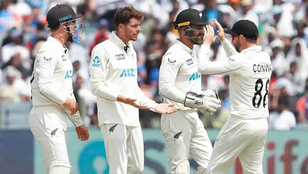 IND vs NZ: కెరీర్లో తొలిసారి 5 వికెట్ల హాల్తో సరికొత్త చరిత్ర.. ఎన్ని ఓవర్లు బౌలింగ్ చేశాడో తెలుసా?
