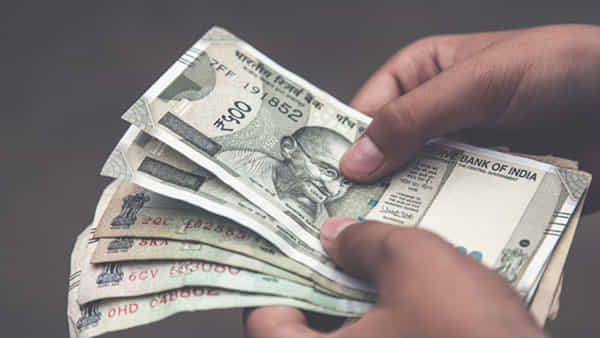 FD Interest Rates: మూడేళ్లల్లో ముచ్చటైన రాబడి.. ఆ రెండు బ్యాంకుల ఎఫ్డీలతోనే సాధ్యం