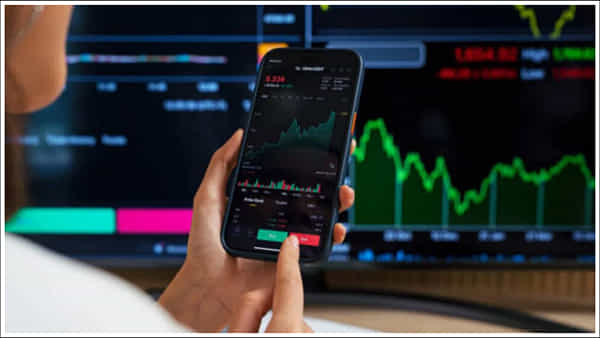 Multibagger: ఈ స్టాక్ మూడేళ్లలో 677 శాతం రాబడి.. రూ. 224 నుండి రూ. 1700 దాటింది!