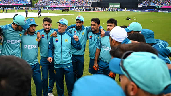 Pakistan New Coach: హెడ్ కోచ్గా కిర్స్టెన్ ఔట్.. ఆ వెంటనే సంచలన నిర్ణయం తీసుకున్న పీసీబీ..