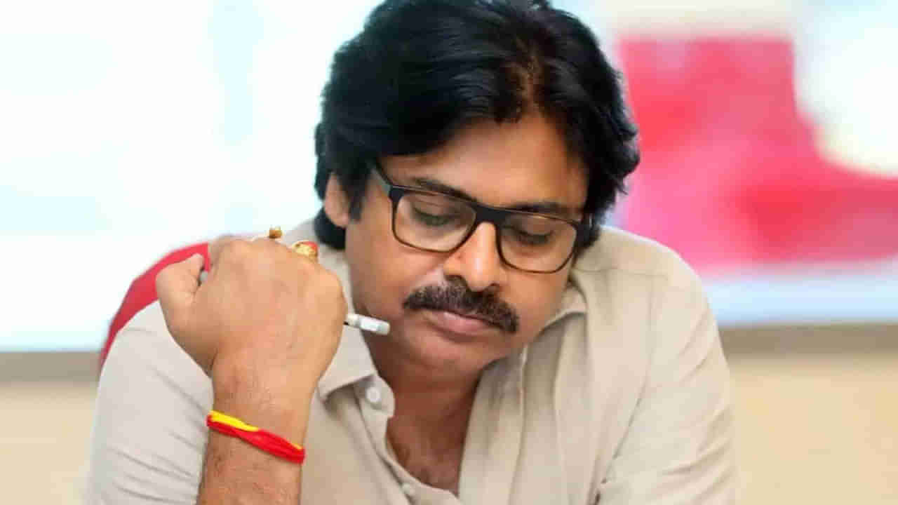 Pawan Kalyan: డిప్యూటీ సీఎం పవన్‌ను కలిసిన స్టీల్‌ ప్లాంట్‌ కార్మిక సంఘాలు..