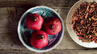 Lifestyle: పడుకునే ముందు నీళ్లు తాగడం మంచిదేనా.? నిపుణులు ఏమంటున్నారంటే..