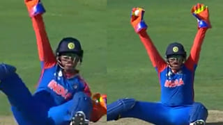 IND vs BAN : 3 ఏళ్ల తర్వాత రీఎంట్రీ.. 2వ ఓవర్‌లో విశ్వరూపం.. కట్‌చేస్తే.. భారీ రికార్డ్ నమోదు చేసిన మిస్టరీ ప్లేయర్