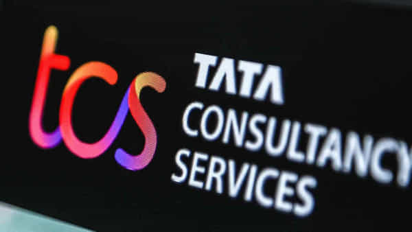 TCS to Vizag: విశాఖకు టీసీఎస్.. 10 వేల మందికి ఉపాధి అవకాశాలు.. మంత్రి లోకేశ్ ప్రకటన