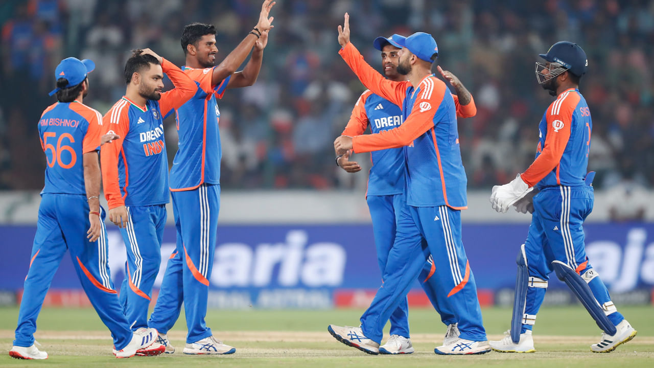 IND vs BAN: ఉప్పల్లో టీమిండియా రికార్డ్ విజయం.. బంగ్లాదేశ్పై సిరీస్ క్లీన్ స్వీప్
